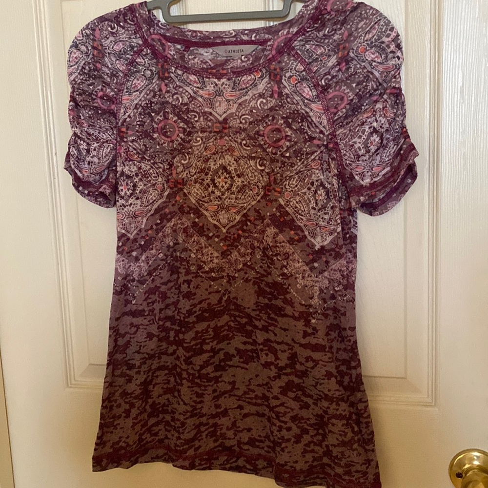 Athletes woman’s top